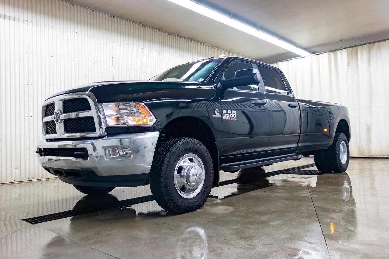 2017 Ram 3500 4x4 Crew Cab SLT Dually Diesel Red Deer AB