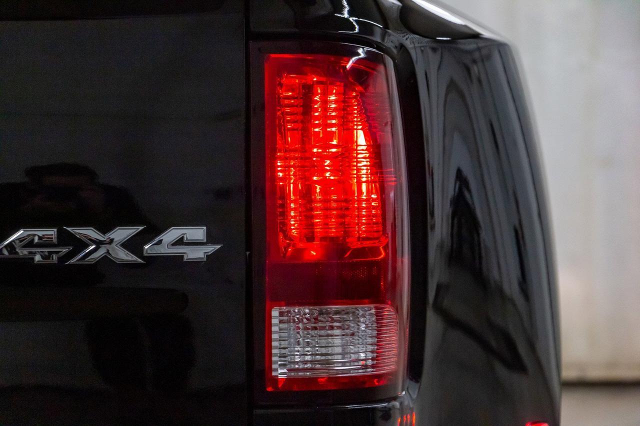 2017 Ram 3500 4x4 Crew Cab SLT Dually Diesel Red Deer AB