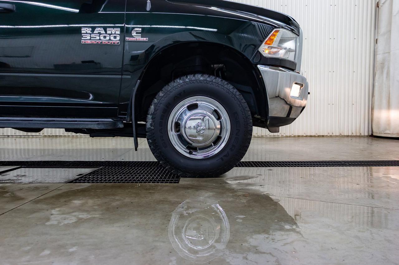 2017 Ram 3500 4x4 Crew Cab SLT Dually Diesel Red Deer AB