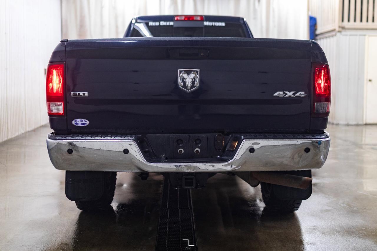 2017 Ram 3500 4x4 Crew Cab SLT Longbox HEMI BCam Red Deer AB