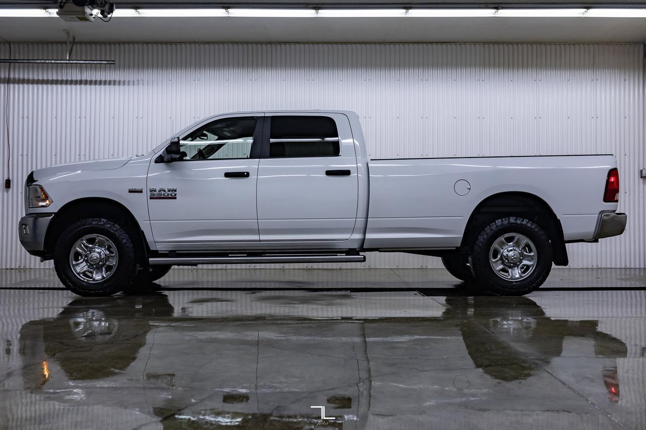 2017 Ram 3500 4x4 Crew Cab SLT Longbox HEMI BCam Red Deer AB