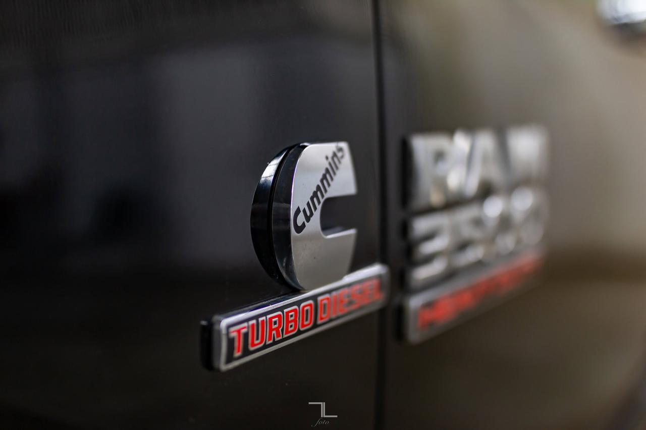 2017 Ram 3500 4x4 Crew Cab SXT Dually Diesel Red Deer AB