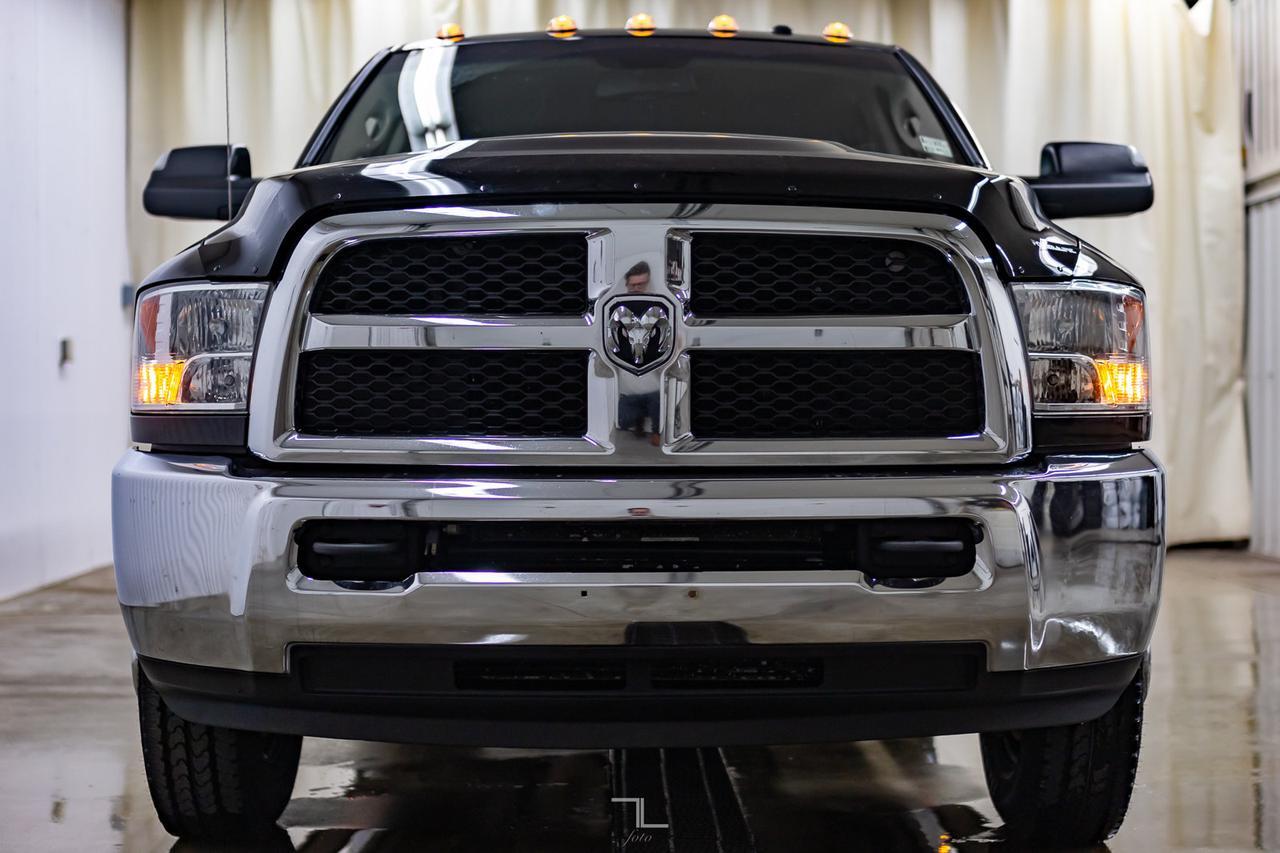 2017 Ram 3500 4x4 Crew Cab SXT Dually Diesel Red Deer AB
