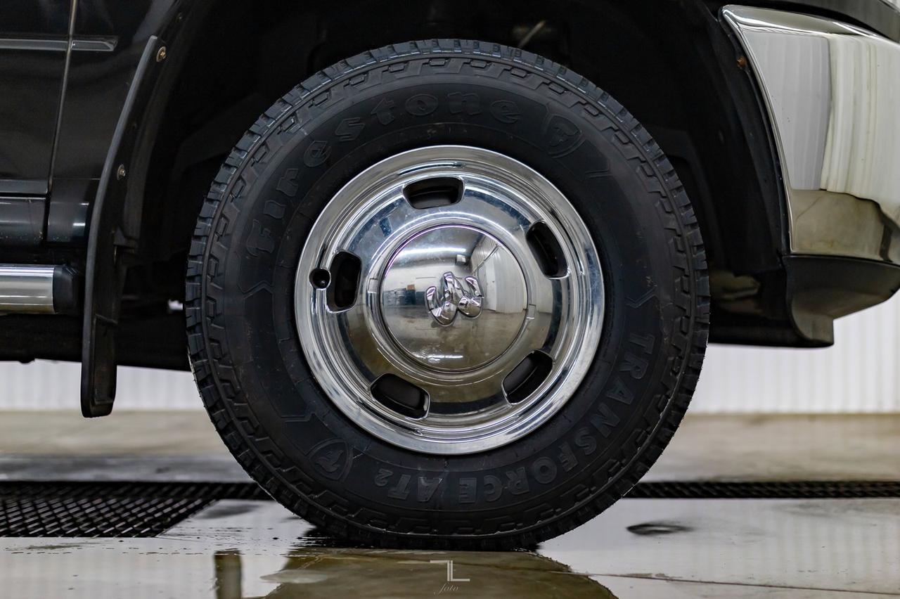 2017 Ram 3500 4x4 Crew Cab SXT Dually Diesel Red Deer AB