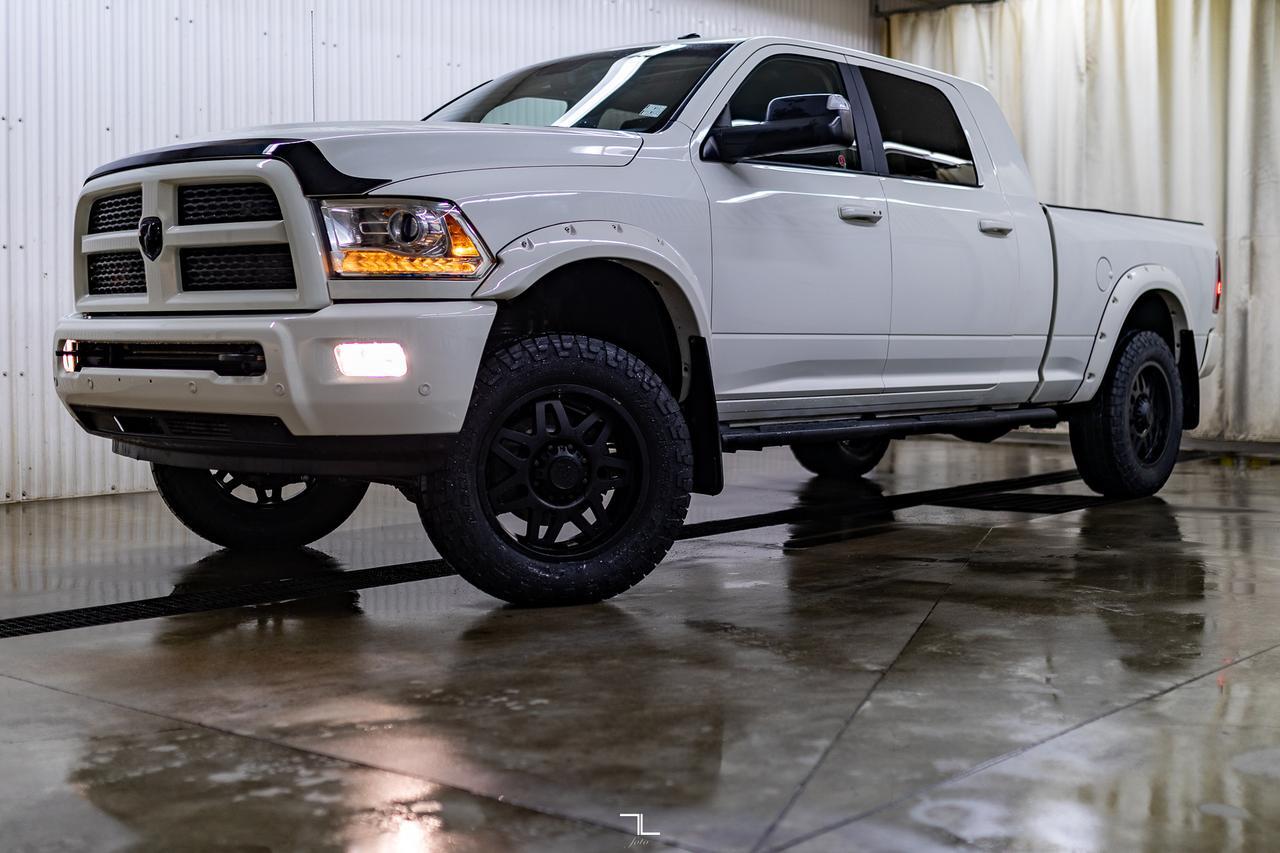 2017 Ram 3500 4x4 Mega Cab Laramie Diesel AISIN Leather Roof Nav BCam Red Deer AB