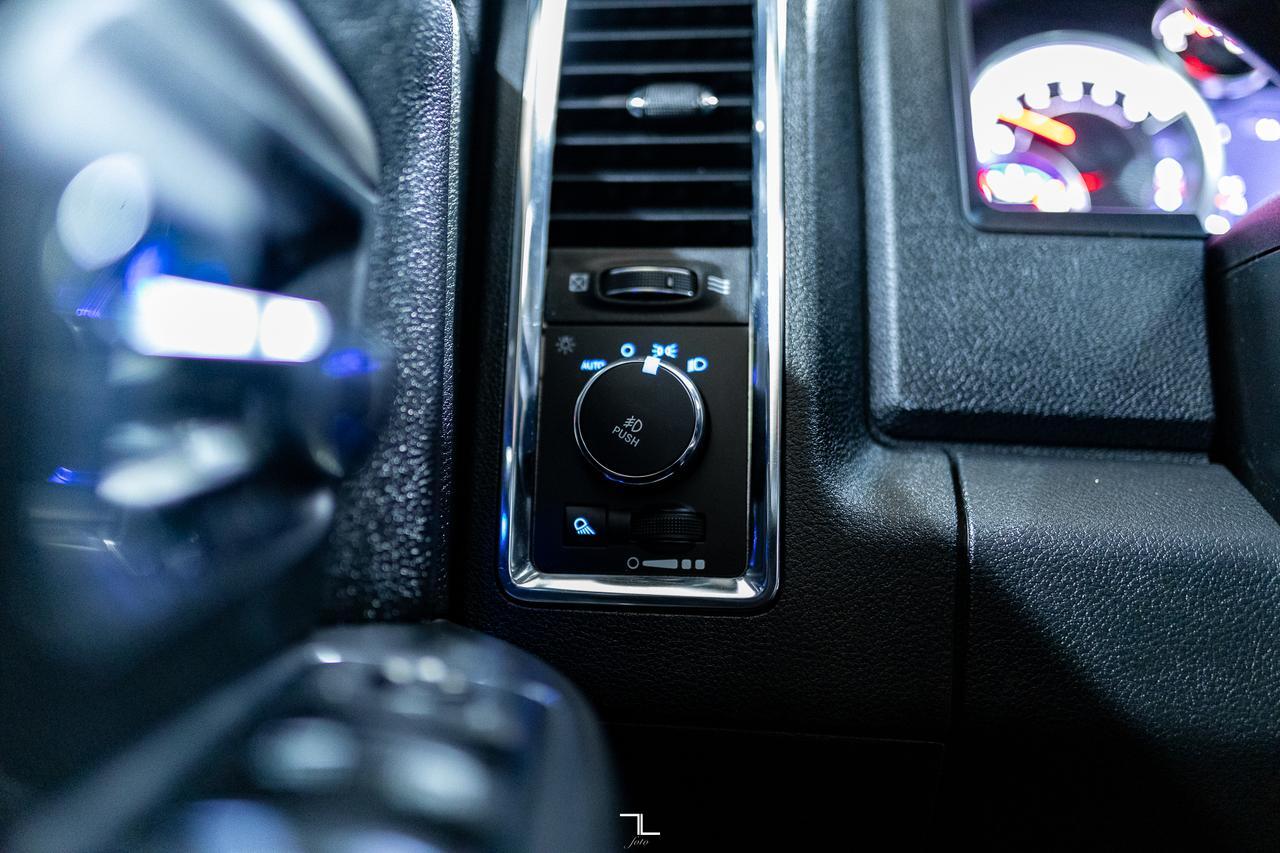 2017 Ram 3500 4x4 Mega Cab Laramie Diesel AISIN Leather Roof Nav BCam Red Deer AB