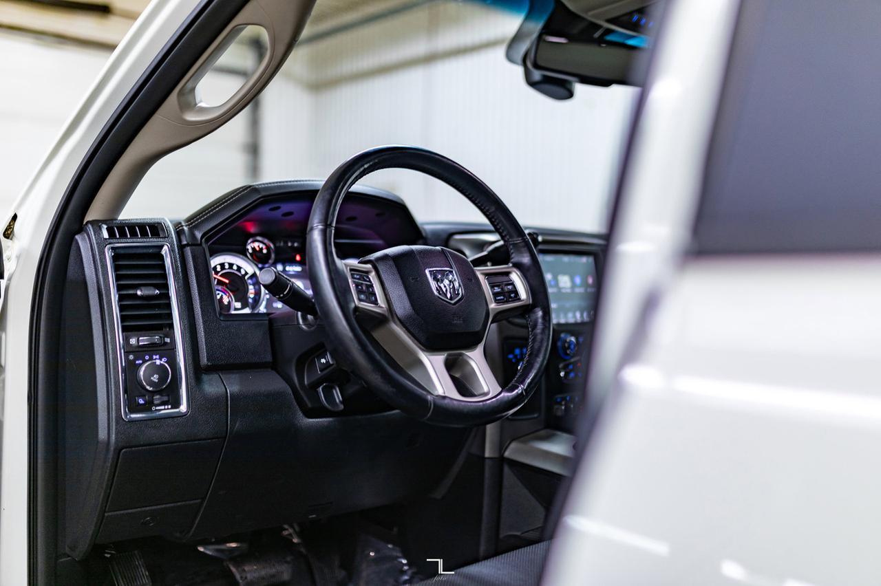 2017 Ram 3500 4x4 Mega Cab Laramie Diesel AISIN Leather Roof Nav BCam Red Deer AB