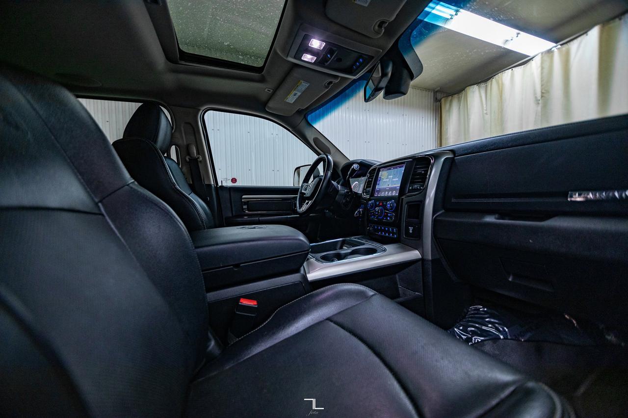 2017 Ram 3500 4x4 Mega Cab Laramie Diesel AISIN Leather Roof Nav BCam Red Deer AB