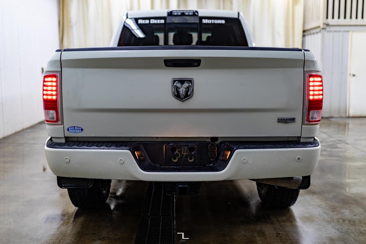 2017 Ram 3500 4x4 Mega Cab Laramie Diesel AISIN Leather Roof Nav BCam Red Deer AB