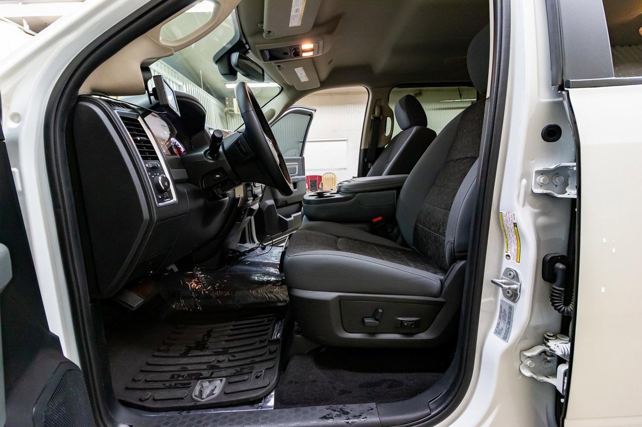 2017 Ram 3500 4x4 Mega Cab SLT Diesel Dually AISIN Red Deer AB