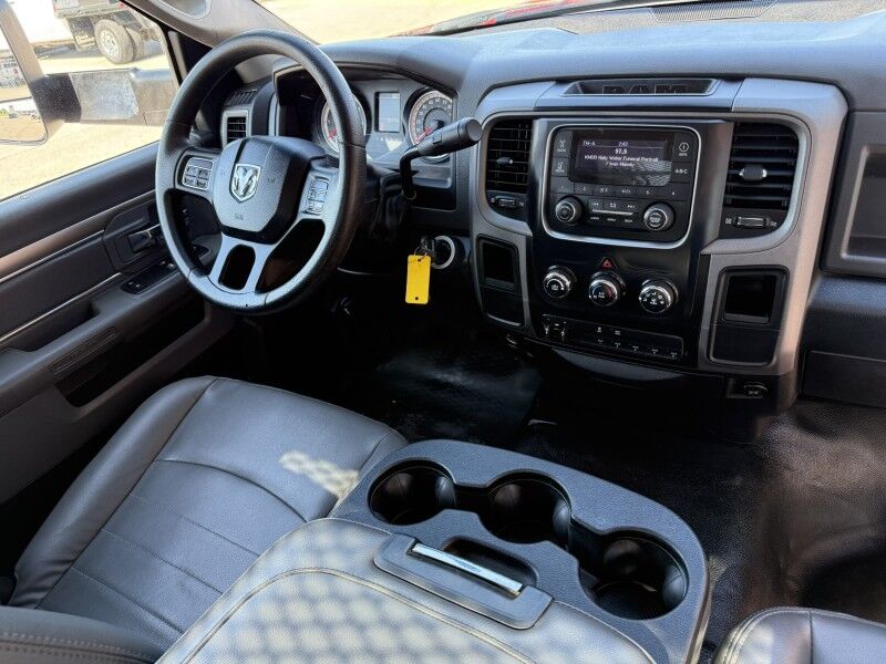 2017 Ram 3500 DRW 6.4L Hemi Utility w/ Crane Tradesman Collinsville OK