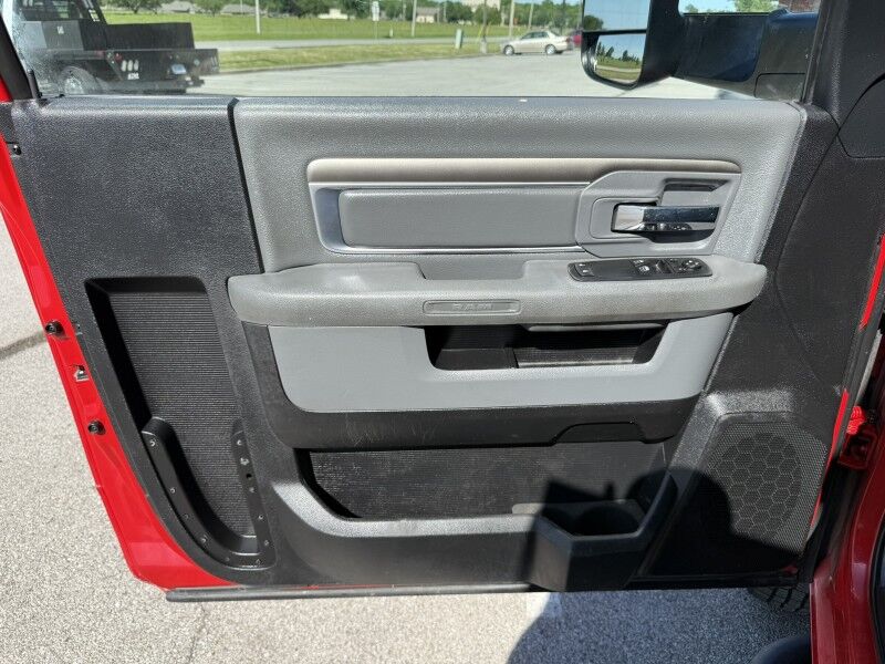 2017 Ram 3500 DRW 6.4L Hemi Utility w/ Crane Tradesman Collinsville OK