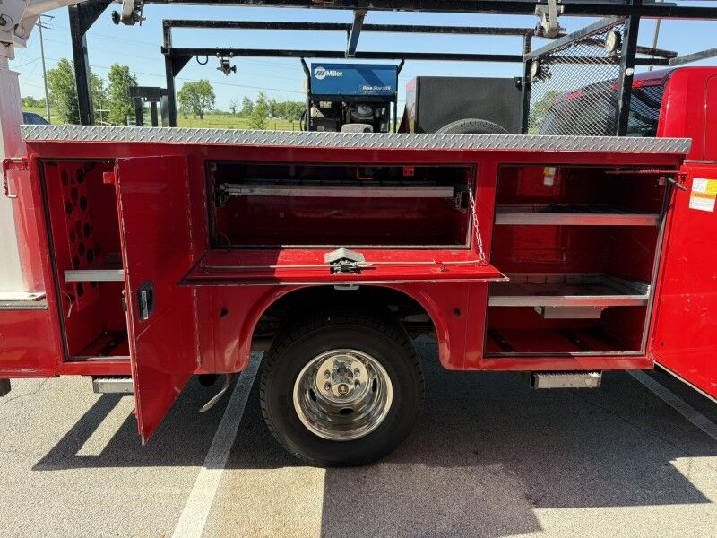 2017 Ram 3500 DRW 6.4L Hemi Utility w/ Crane Tradesman Collinsville OK