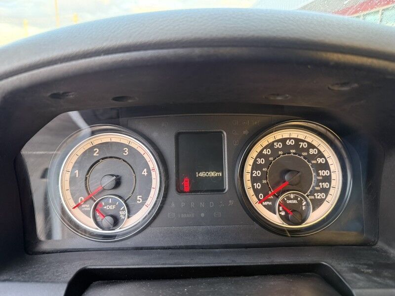 2017 Ram 3500 DRW Diesel 6-Speed Flatbed w/ Pump Tank Tradesman Collinsville OK