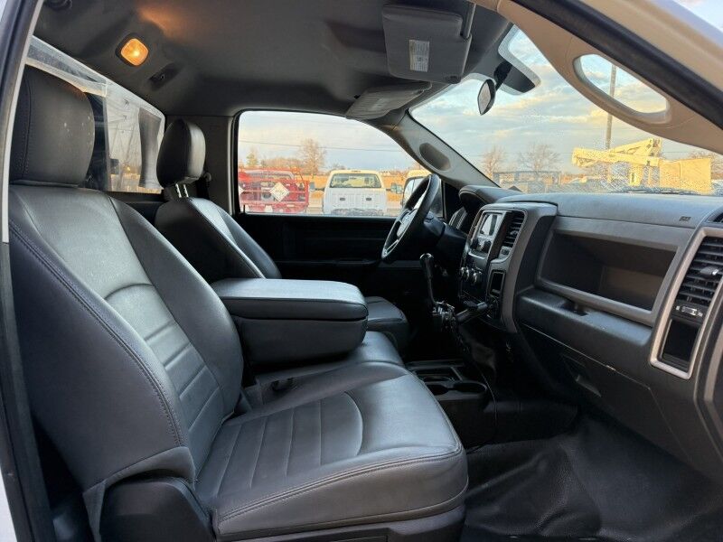 2017 Ram 3500 DRW Diesel 6-Speed Flatbed w/ Pump Tank Tradesman Collinsville OK