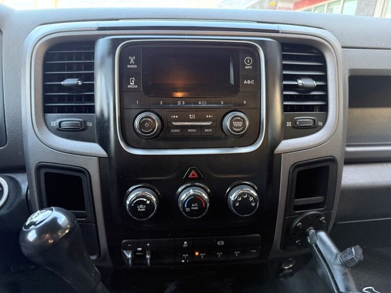 2017 Ram 3500 DRW Diesel 6-Speed Flatbed w/ Pump Tank Tradesman Collinsville OK