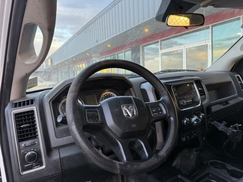 2017 Ram 3500 DRW Diesel 6-Speed Flatbed w/ Pump Tank Tradesman Collinsville OK