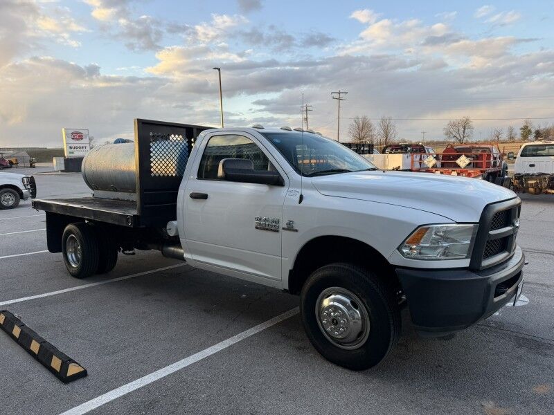 2017 Ram 3500 DRW Diesel 6-Speed Flatbed w/ Pump Tank Tradesman Collinsville OK