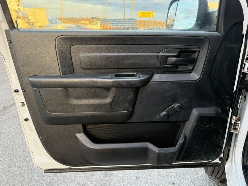 2017 Ram 3500 DRW Diesel 6-Speed Flatbed w/ Pump Tank Tradesman Collinsville OK