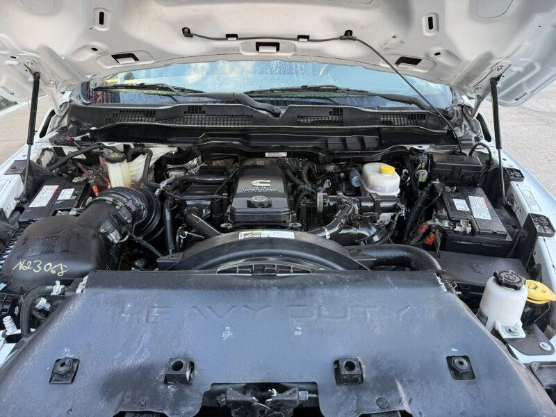 2017 Ram 3500 DRW Diesel 6-Speed Flatbed w/ Pump Tank Tradesman Collinsville OK