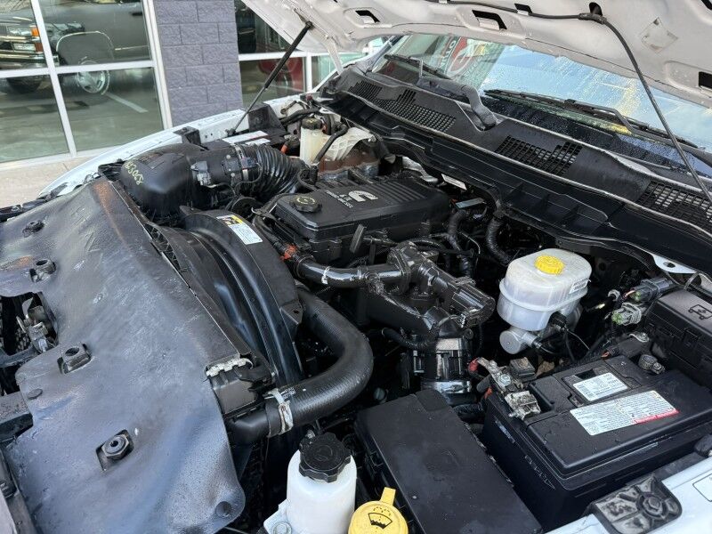 2017 Ram 3500 DRW Diesel 6-Speed Flatbed w/ Pump Tank Tradesman Collinsville OK