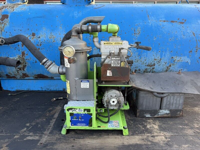 2017 Ram 3500 DRW Diesel 6-Speed Flatbed w/ Pump Tank Tradesman Collinsville OK