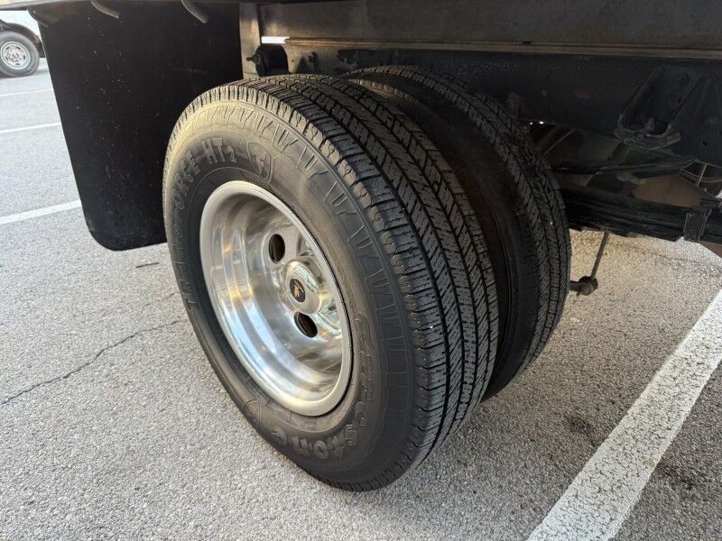 2017 Ram 3500 DRW Diesel 6-Speed Flatbed w/ Pump Tank Tradesman Collinsville OK