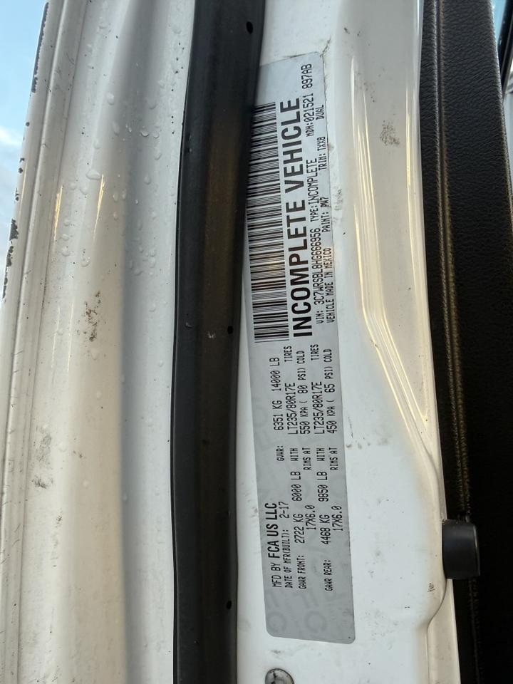 2017 Ram 3500 DRW Diesel 6-Speed Flatbed w/ Pump Tank Tradesman Collinsville OK