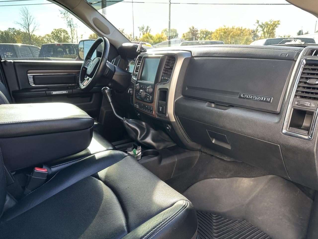 2017 Ram 3500 Laramie | RARE G56 MANUAL | Mega Cab | DELETED | Level Kit | Night Edition | Sun Roof Redwater AB