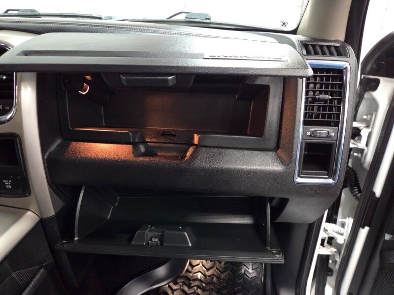 2017 Ram 3500 Laramie Dually 6.7L Diesel Aisin Transmission GPS Camera FREE WARRANTY Arlington TX