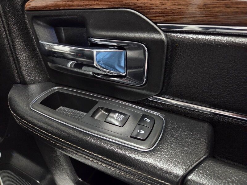 2017 Ram 3500 Laramie Dually 6.7L Diesel Aisin Transmission GPS Camera FREE WARRANTY Arlington TX