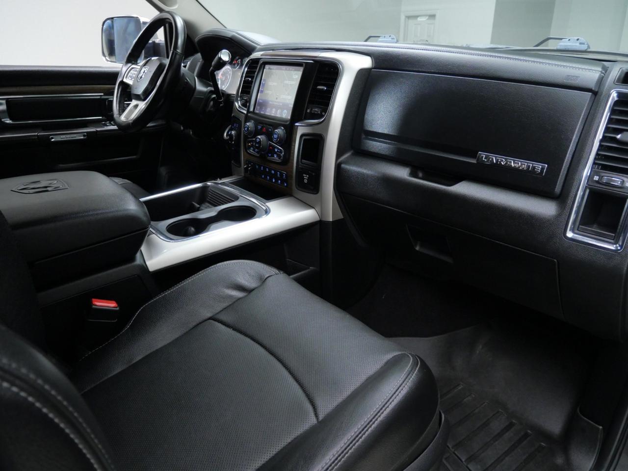 2017 Ram 3500 Laramie Mega Cab SRW AISIN 6.7L Cummins 4x4 Mansfield TX