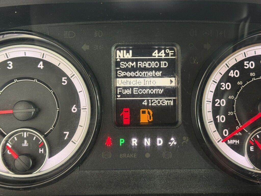 2017 Ram 3500 SLT 4x4 Reg Cab 6.4L Hemi 8' Box Maumee OH