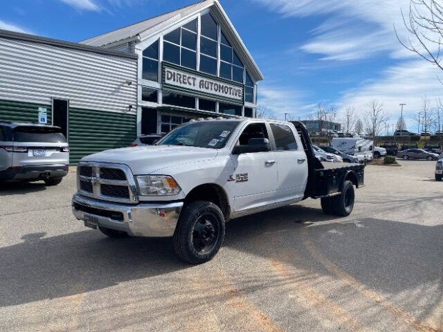 2017 Ram 3500 SLT Crew Cab 4x4 8' Box