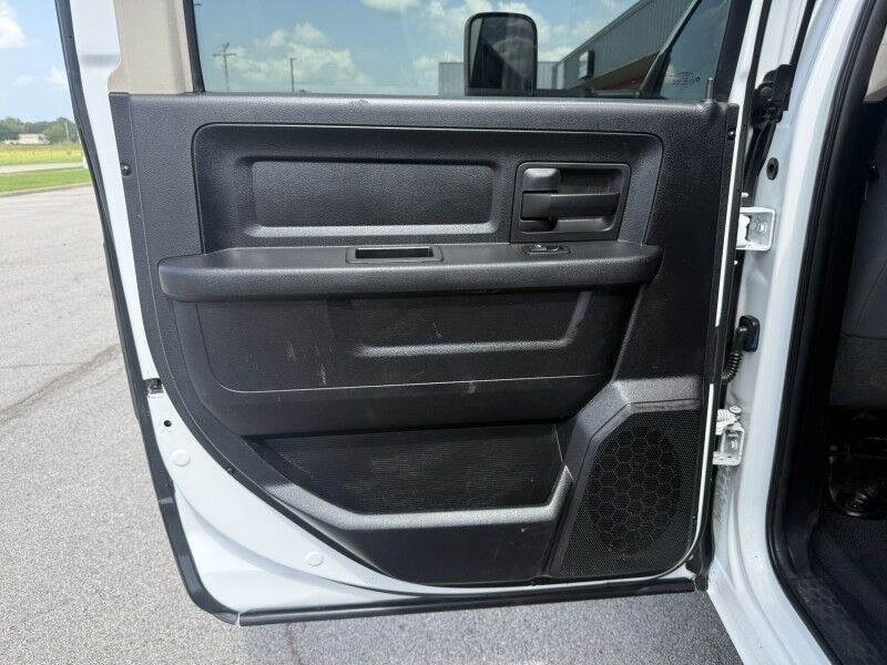 2017 Ram 4500 6.4L Hemi V8 4x4 Flatbed 92 Tradesman Collinsville OK