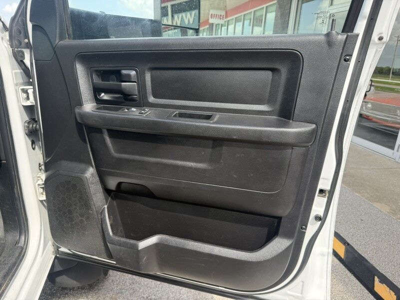 2017 Ram 4500 6.4L Hemi V8 4x4 Flatbed 92 Tradesman Collinsville OK