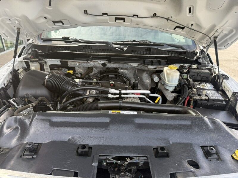 2017 Ram 4500 6.4L Hemi V8 4x4 Flatbed 92k mi's Tradesman Collinsville OK