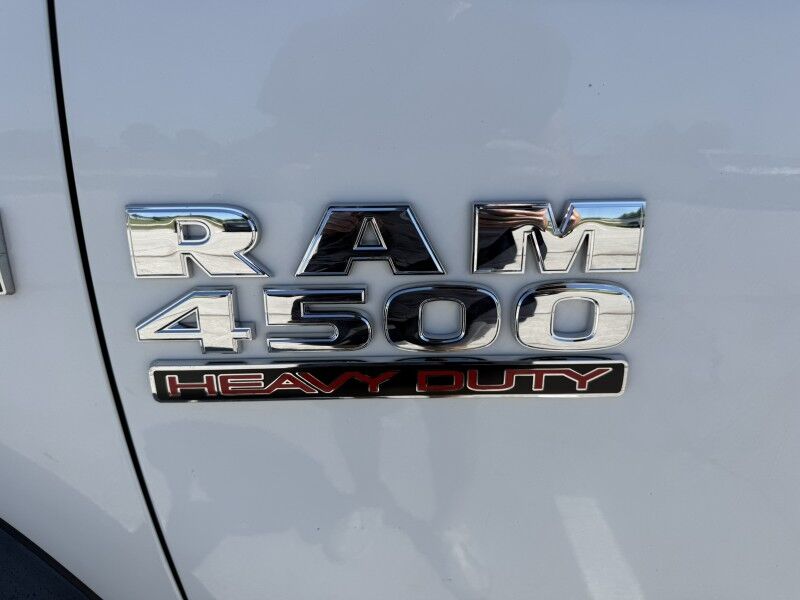 2017 Ram 4500 6.4L Hemi V8 4x4 Flatbed 92k mi's Tradesman Collinsville OK