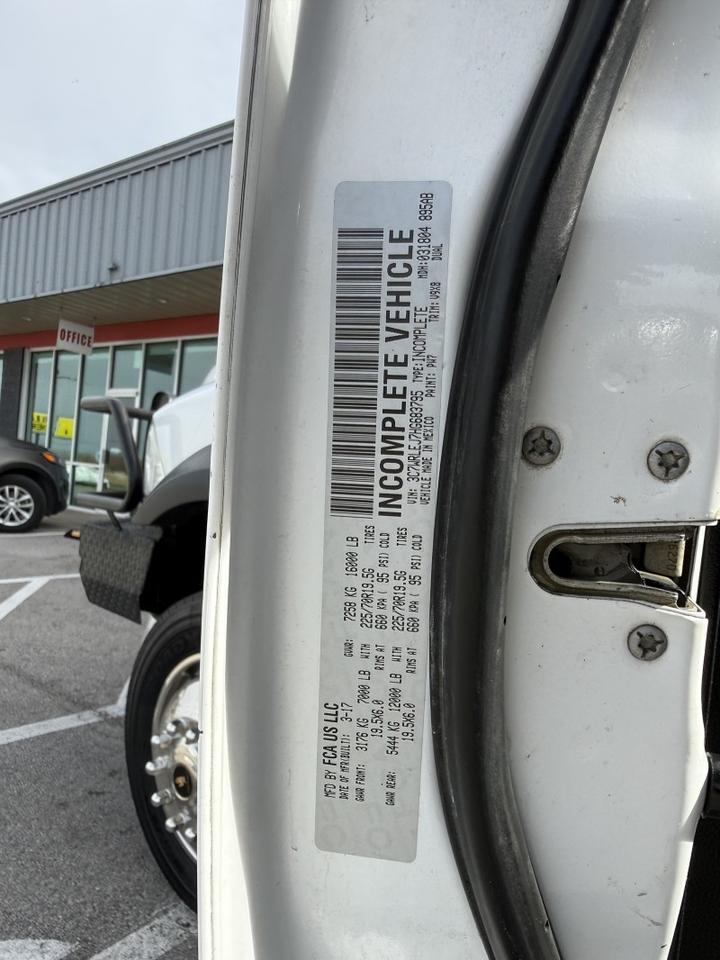 2017 Ram 4500 6.4L Hemi V8 4x4 Flatbed 92k mi's Tradesman Collinsville OK