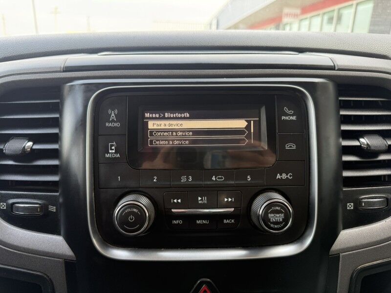 2017 Ram 4500 6.4L Hemi V8 4x4 Flatbed 92k mi's Tradesman Collinsville OK