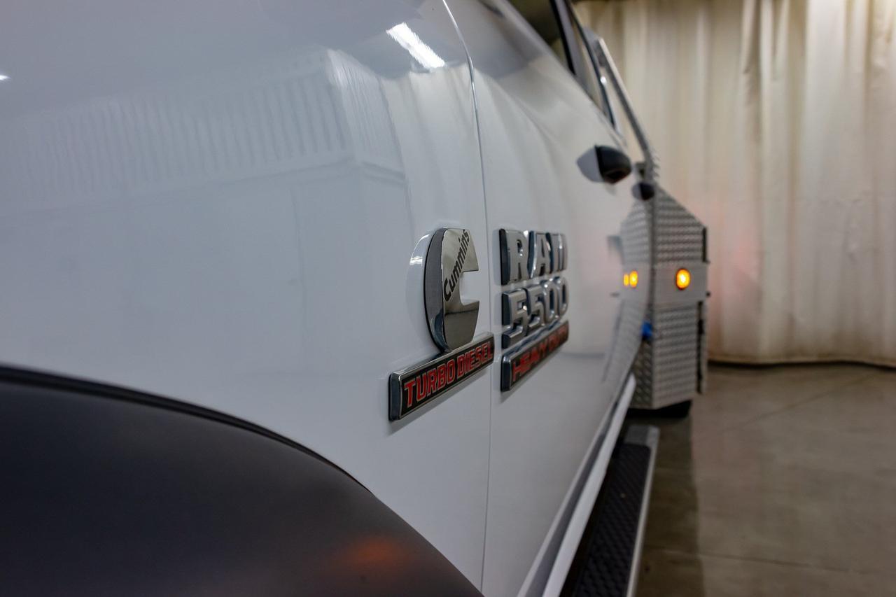 2017 Ram 5500 4x4 Crew Cab SLT Aluminum Deck Diesel AISIN Red Deer AB