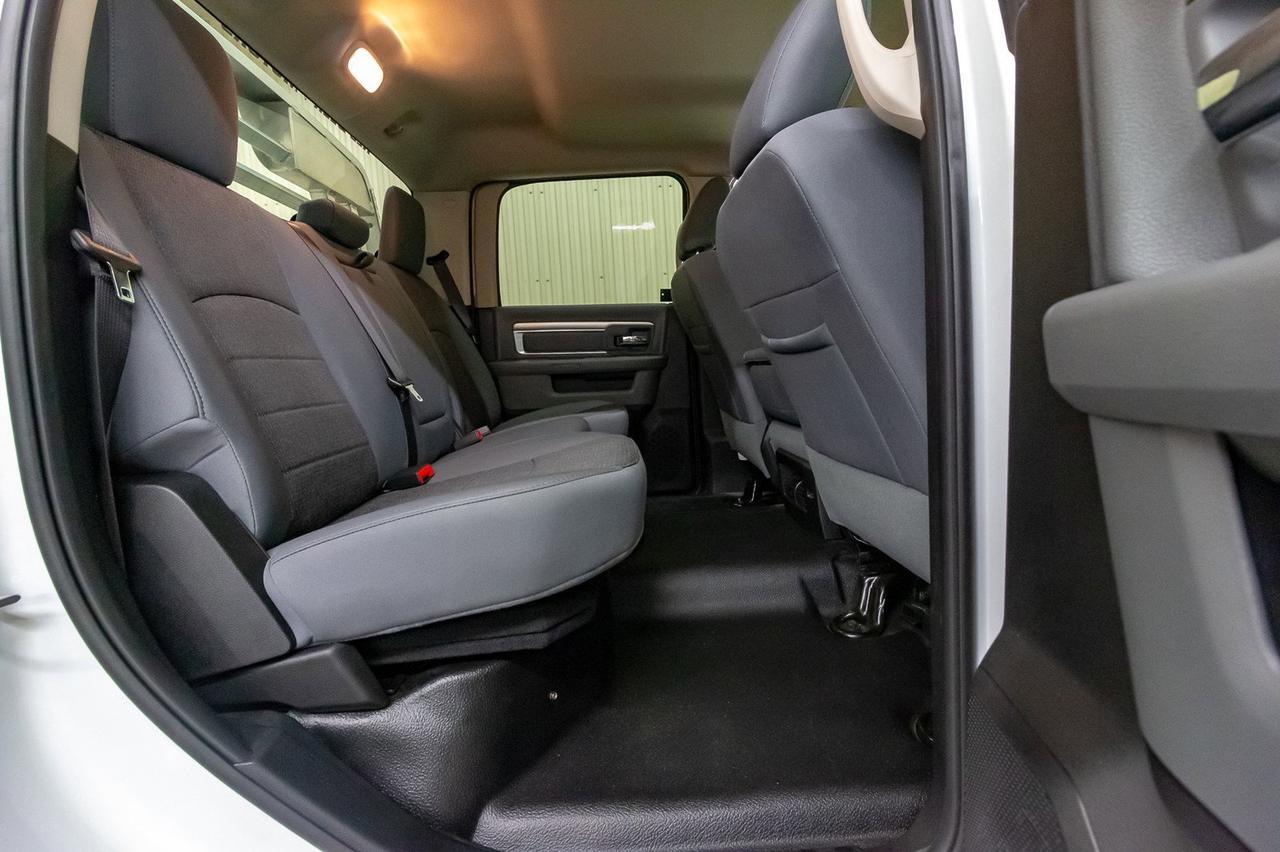 2017 Ram 5500 4x4 Crew Cab SLT Aluminum Deck Diesel AISIN Red Deer AB