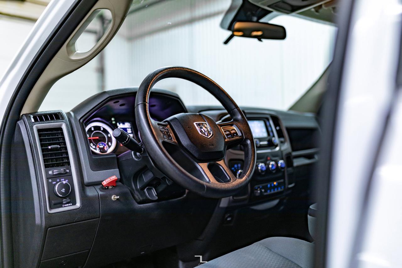 2017 Ram 5500 4x4 Crew Cab SLT Deck Diesel AISIN Red Deer AB