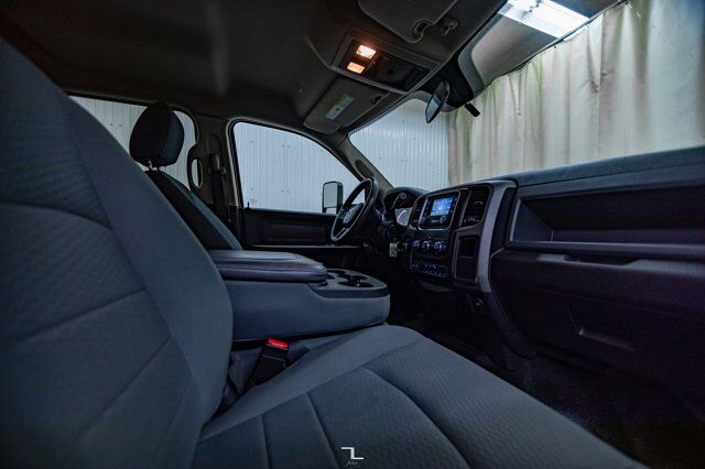 2017 Ram 5500 4x4 Crew Cab SLT Deck Diesel AISIN Red Deer AB