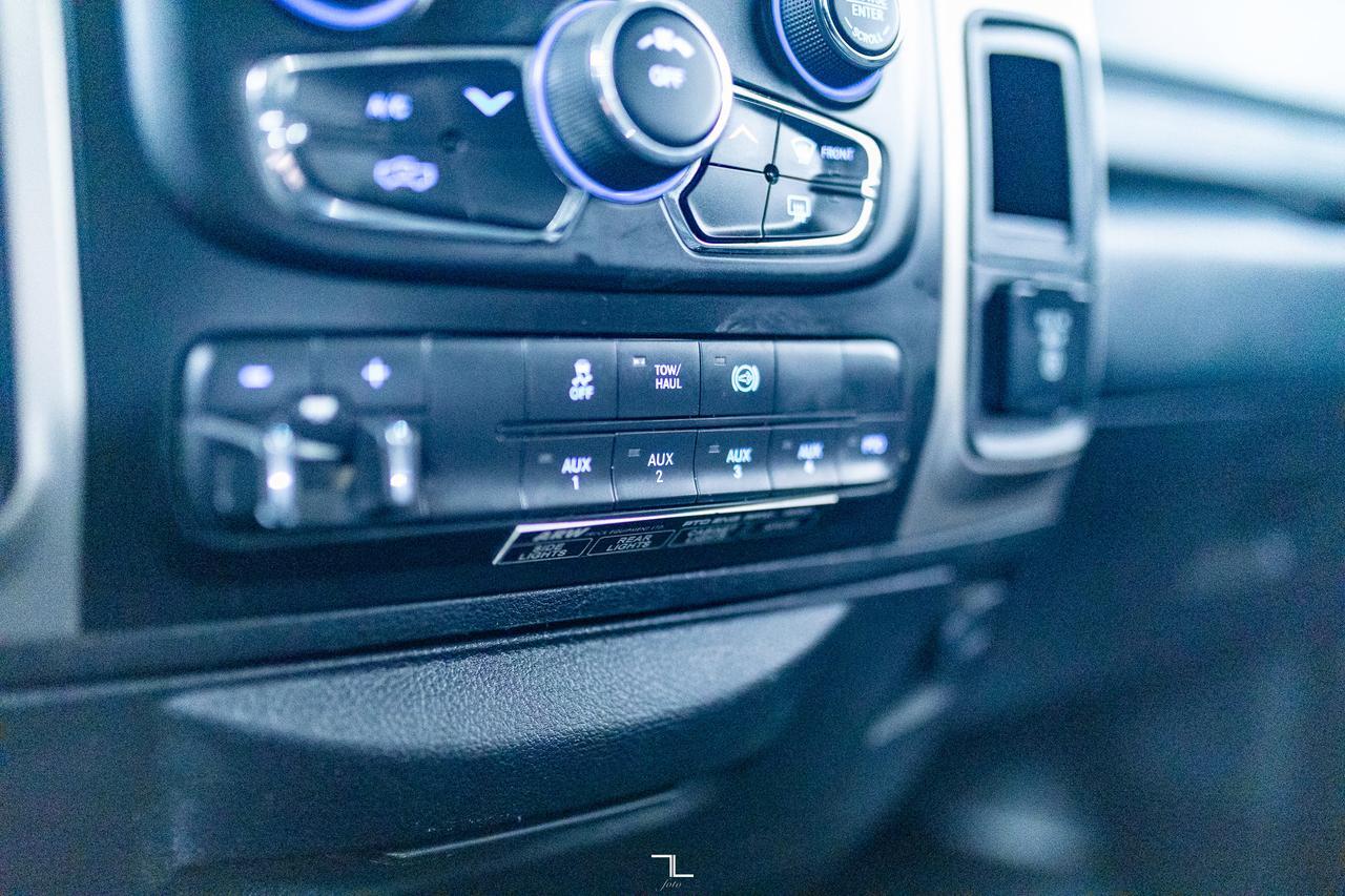 2017 Ram 5500 4x4 Reg Cab SLT Diesel Picker Deck AISIN Red Deer AB