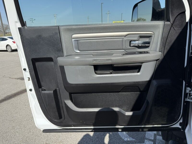 2017 Ram 5500 6.4L Hemi Cab & Chassis Tradesman Collinsville OK