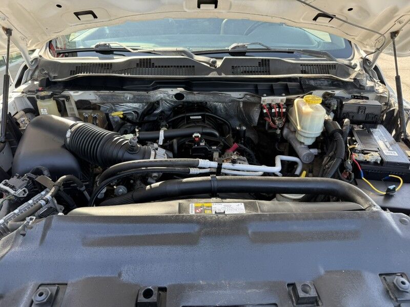 2017 Ram 5500 6.4L Hemi Cab & Chassis Tradesman Collinsville OK