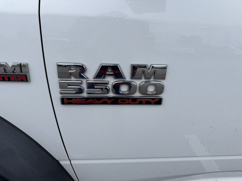 2017 Ram 5500 6.4L Hemi Cab & Chassis Tradesman Collinsville OK