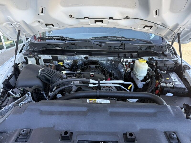 2017 Ram 5500 6.4L Hemi Cab & Chassis Tradesman Collinsville OK