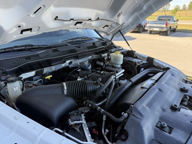 2017 Ram 5500 6.4L Hemi Cab & Chassis Tradesman Collinsville OK